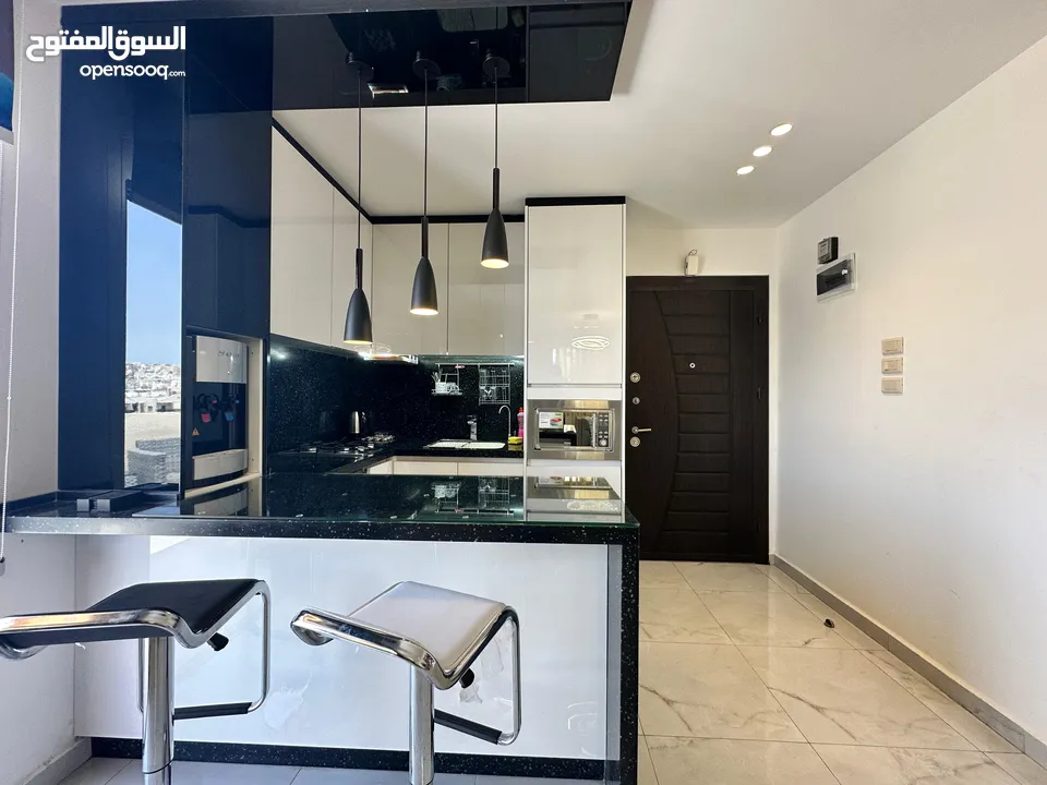 Furnished Apartment For Rent In Um Al Summaq ( Property 43036 )-174809384