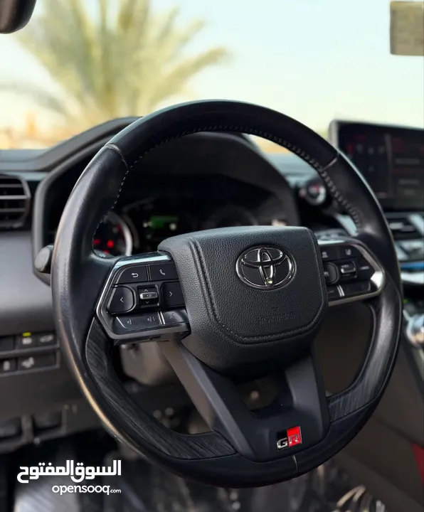 Land cruiser GR اعلى مواصفات