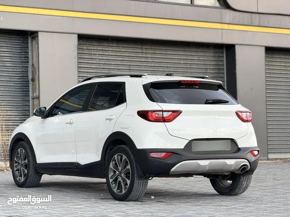 كيا ستونيك 2024 فل إضافات