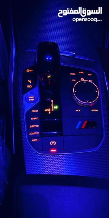 BMW 330e /// M Package
