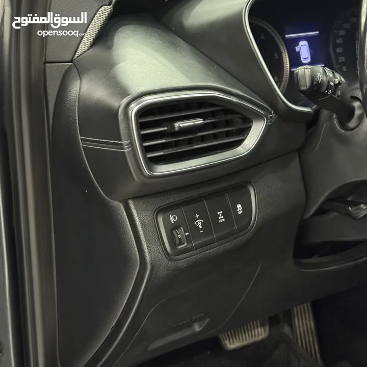 هونداي سنتافيه فل اضافات سعر حرررق عالكاش