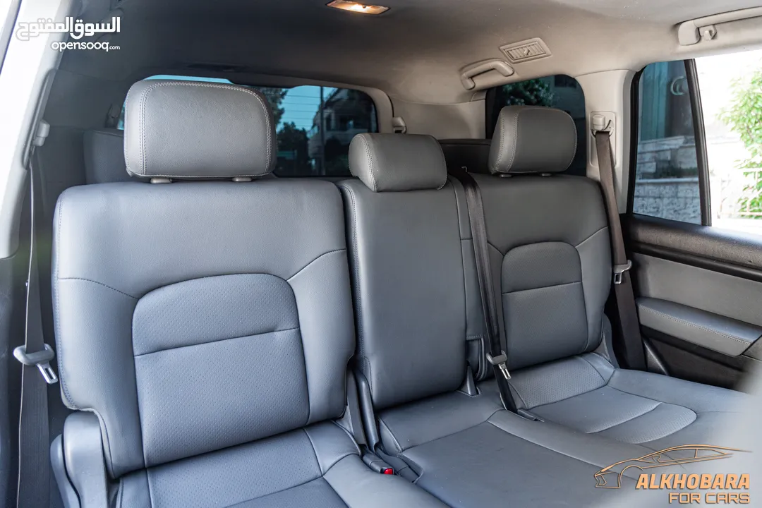 Toyota Land Cruiser Gx-r 2010 V8  السيارة مميزة جدا و قطعت مسافة 115,000 كيلو   محرك :  4700 سي سي