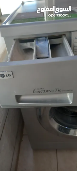 غسالة من طراز LG ( السعر قابل للتفاوض )