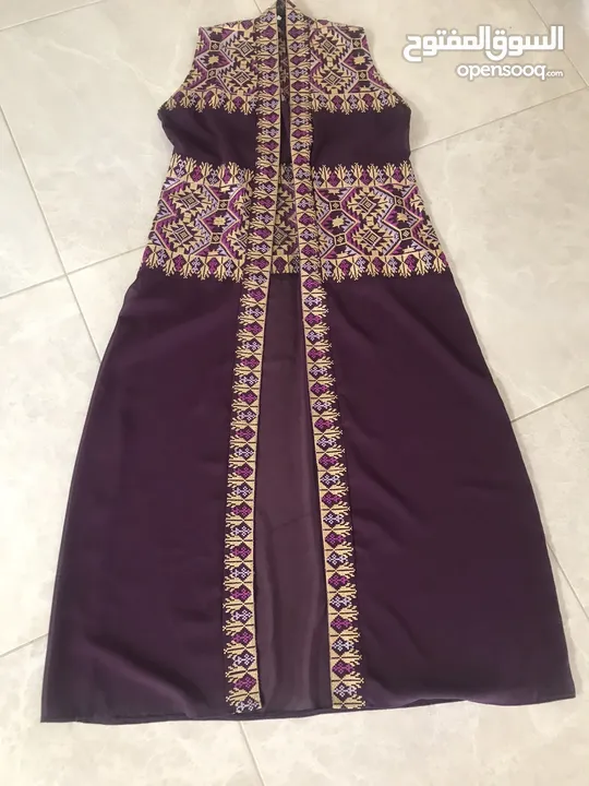 فساتين شبه جديده مشكله