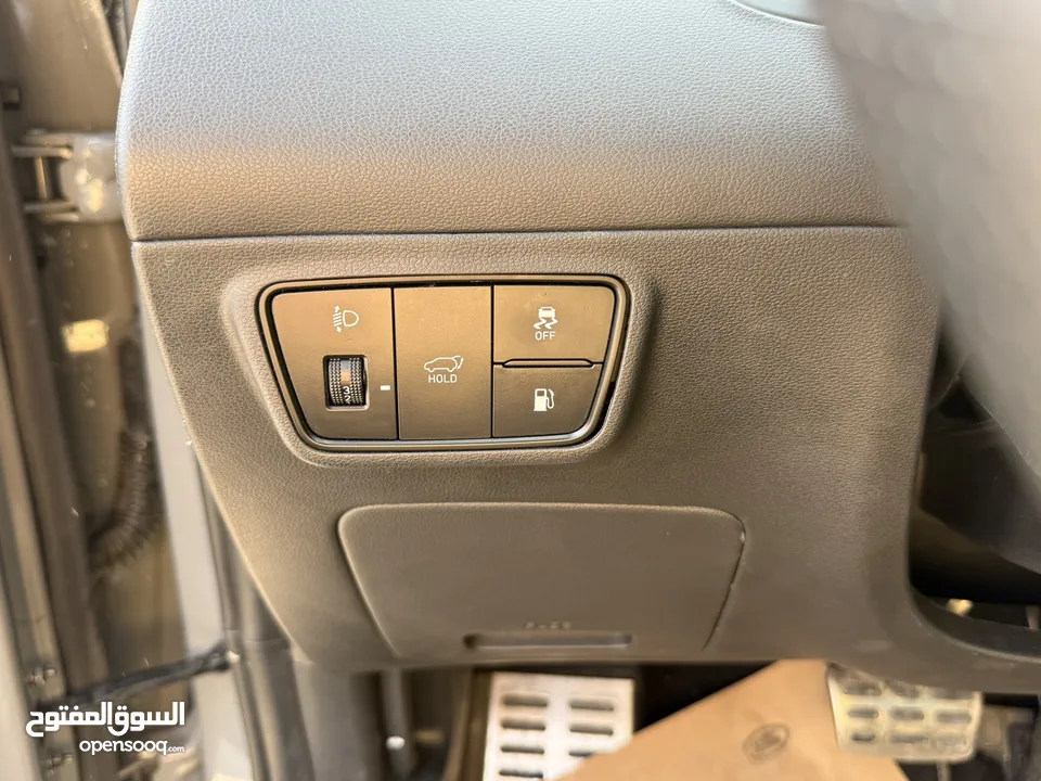 هونداي توسان NLine ترخيص 2022 محرك 1600 هايبرد plug in/يقطع على الشحنه 65 كيلو متر  271 حصان