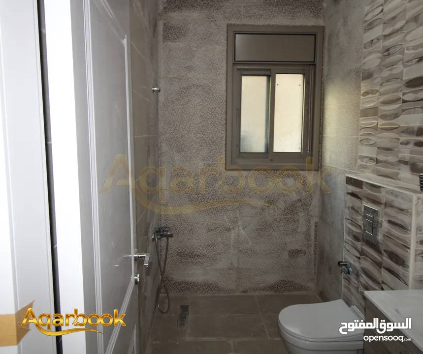 شقة غير مفروشة للبيع في الطيرة