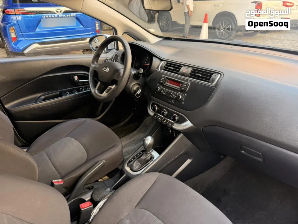 للبيع كيا ريو موديل 2016