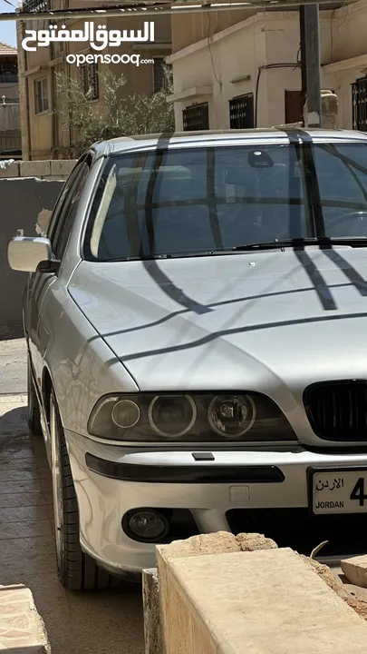 Bmw E39 525ia 2002موديل