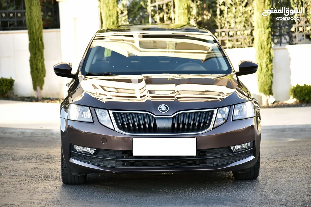 سكودا اوكتافيا وارد الوكالة 2018 Skoda Octavia 1.6L