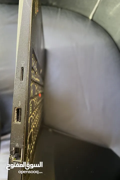 Laptop Lenovo thinkPad E480 model 20Kn لابتوب بينك باد E480 موديل 20Kn نسخة كرت الشاشة المنفصل RX550