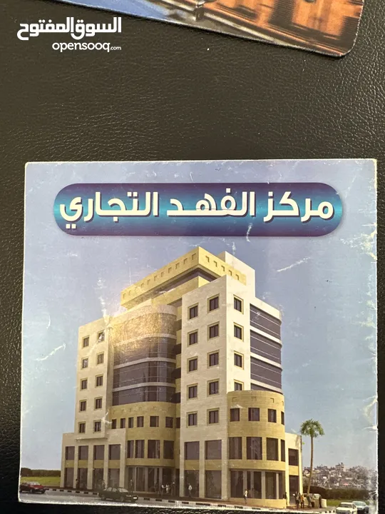 مركز الفهد التجاري ، يوجد مكتب للإيجار موقع متميز. الإطلالة خلابة و الأسعار مناسبة