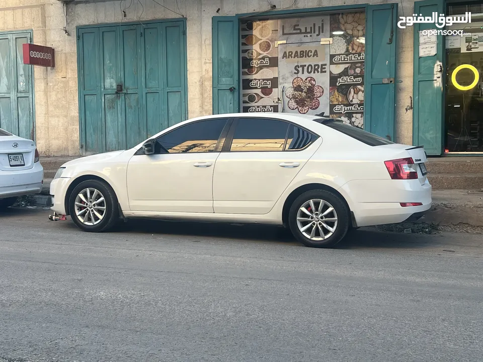 سكودا اوكتافيا