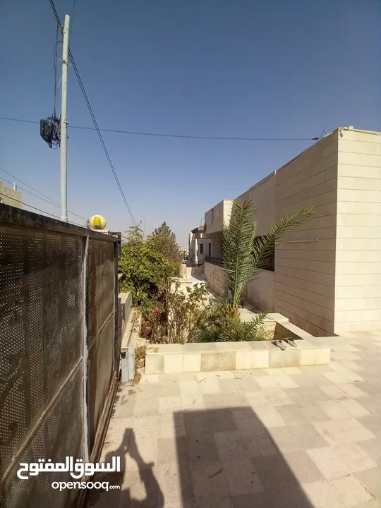 بيت مستقل طابقين شبه فيلا للبيع