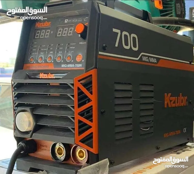 ماكينة لحام سي تو co2 mig خمسة كيلو نوع كازبر 700 امبير جديدة بكرتونتها غير مستخدمة للبيع على دفعتين