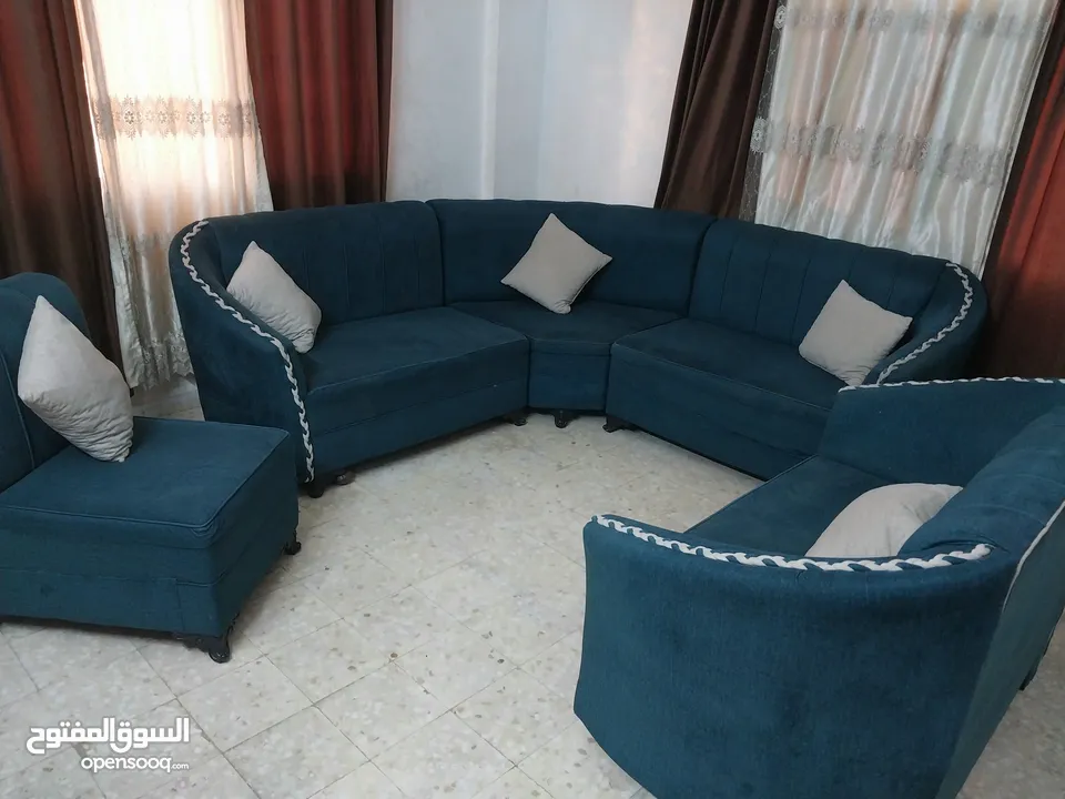 للبيع طقم كورنر