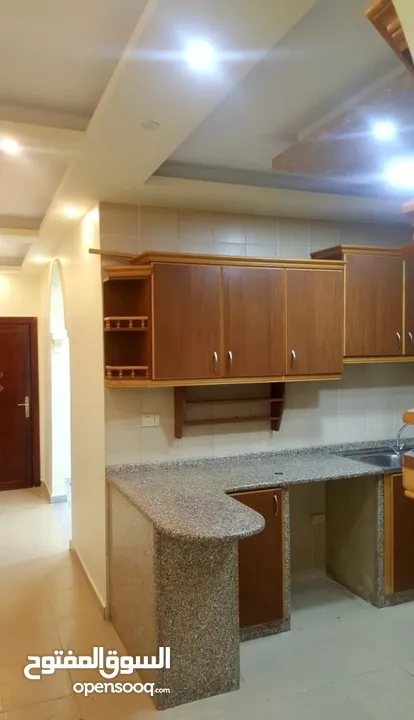 شقة للايجار للعرسان مساحة الشقة 100م2 _ شفا بدران