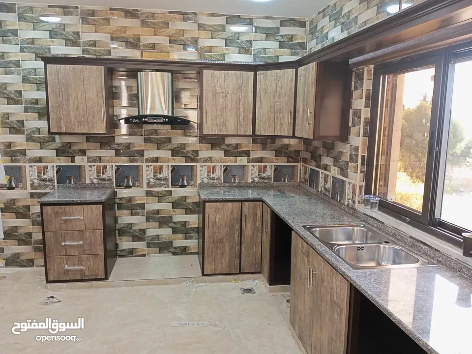 مطابخ المنيوم مطابخ خشب جميع انواع المطابخ