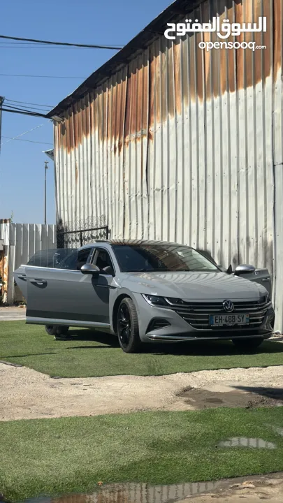 فولكس فاجن آرتيون فيس ليفت – فل إضافات  لون باطوني نادر  رقم مميّز