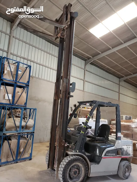 روافع و كرينات للإيجار ف الرياض forklifts and cranes for rental