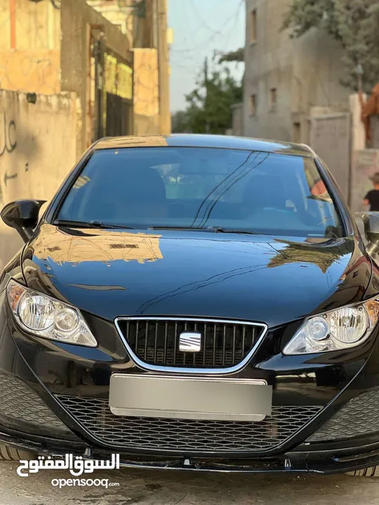 سيارة ابيزا سيات موديل 2011