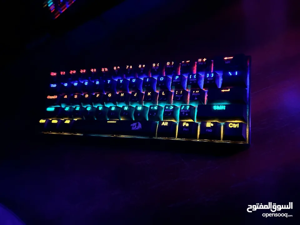 كيبورد Redragon K606R RGB ميكانيكي بسويتش بني – ممتاز للكتابة والألعاب