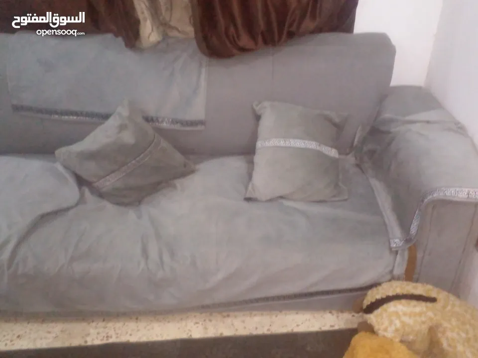 جلسه حرف 3L كنبايات  للبيع   قابل للتفاوض حمدلله  جلسه سليمه