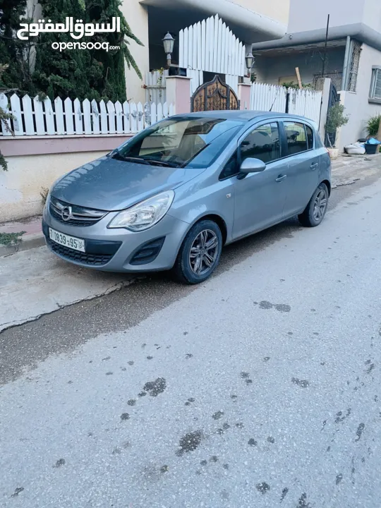 اوبل كورسا 2014 مطور 1400 جير عادي السياره جديده اصل برايفت