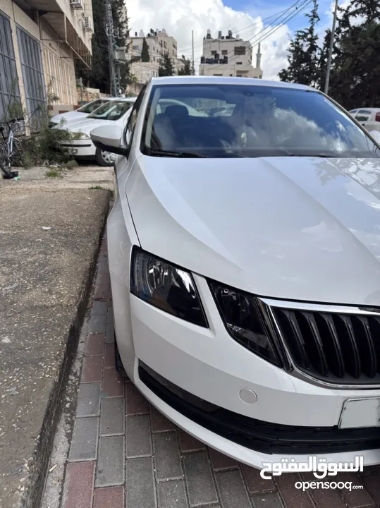 سكودا اوكتافيا 2015 للبيع