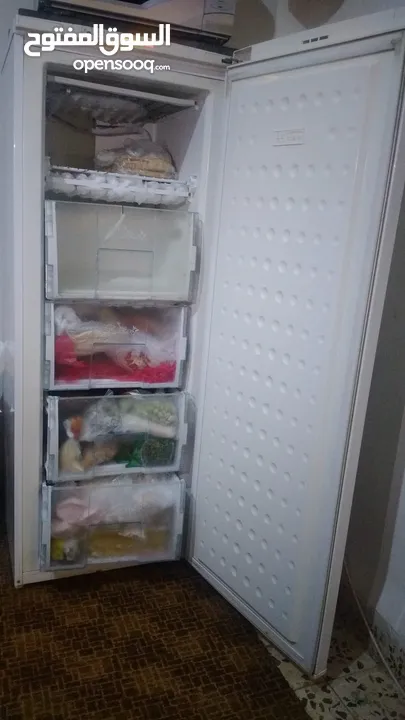 ثلاجة بيكو 230 لترر بحالة ممتازة