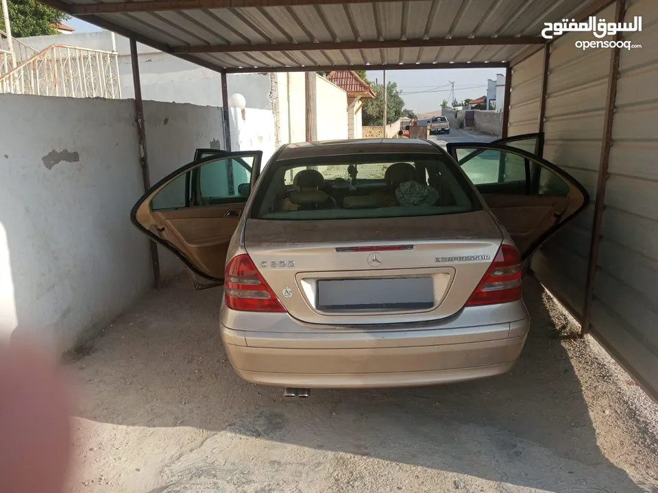 مرسيدس c200  2001