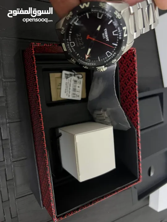 ساعة Tissot T-Touch Connect Solar تيتانيوم بحال الجديد