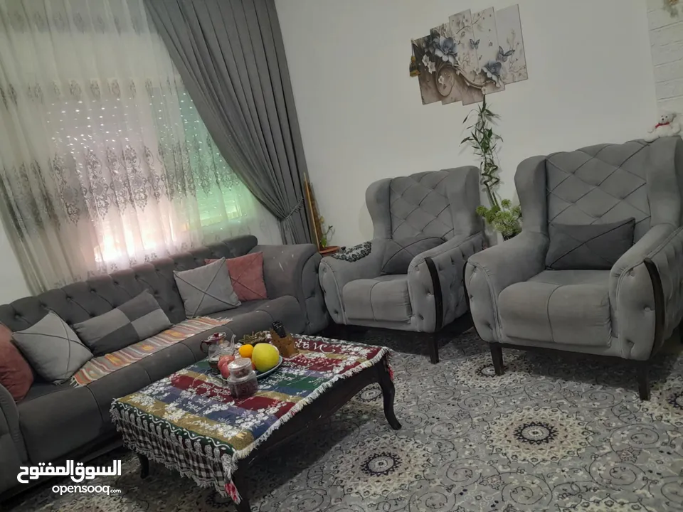 شقه للبيع ضاحيه الحاج حسن مقابل حديقه الطيور ومقابل