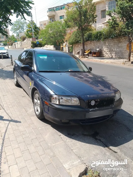 سياره فولفو 2001 للبيع 4 جيد بنزين