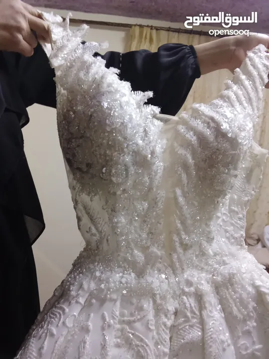 بدلة عرس و بدلة خطوبة