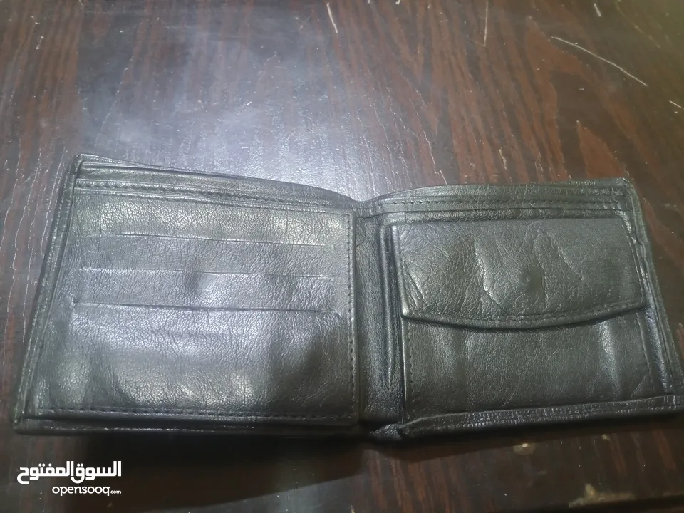محفظة جلد رجالي