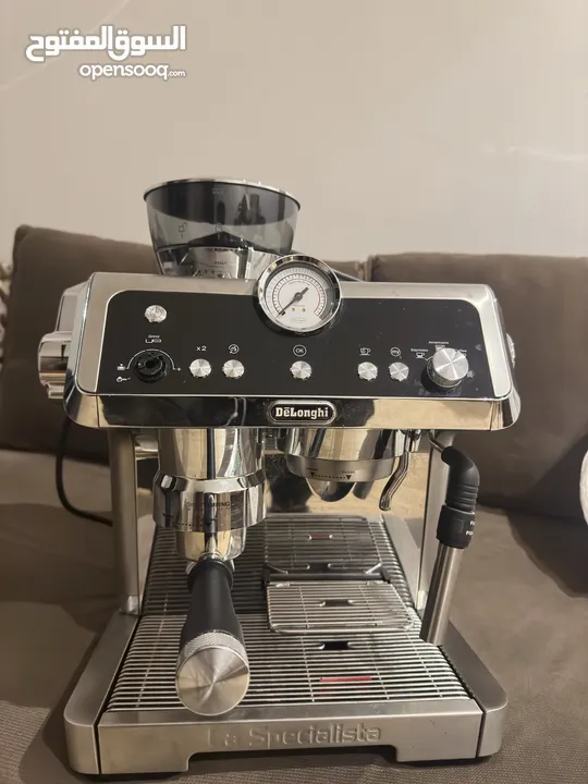 ماكينة قهوه إيطالي ديلونجي سبيشاليستا