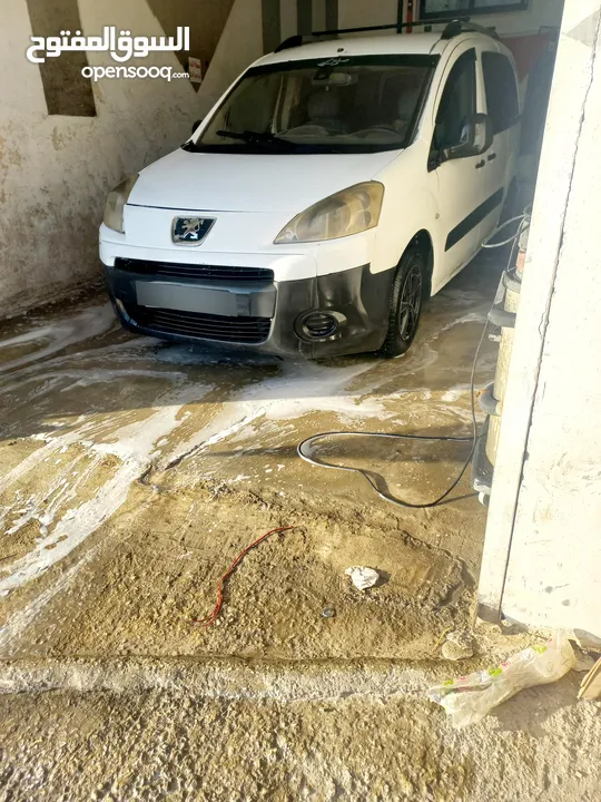 بيجو بارتنر