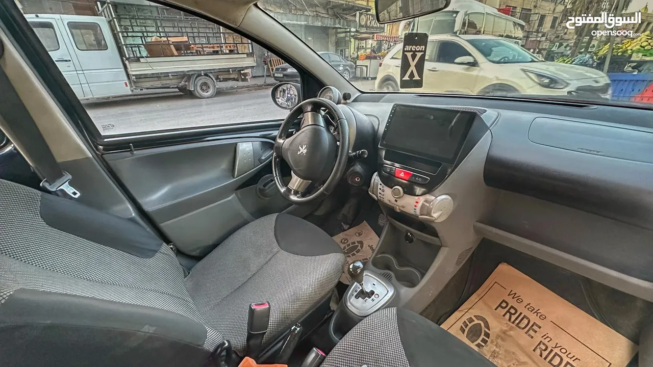 سياره بيجو 107