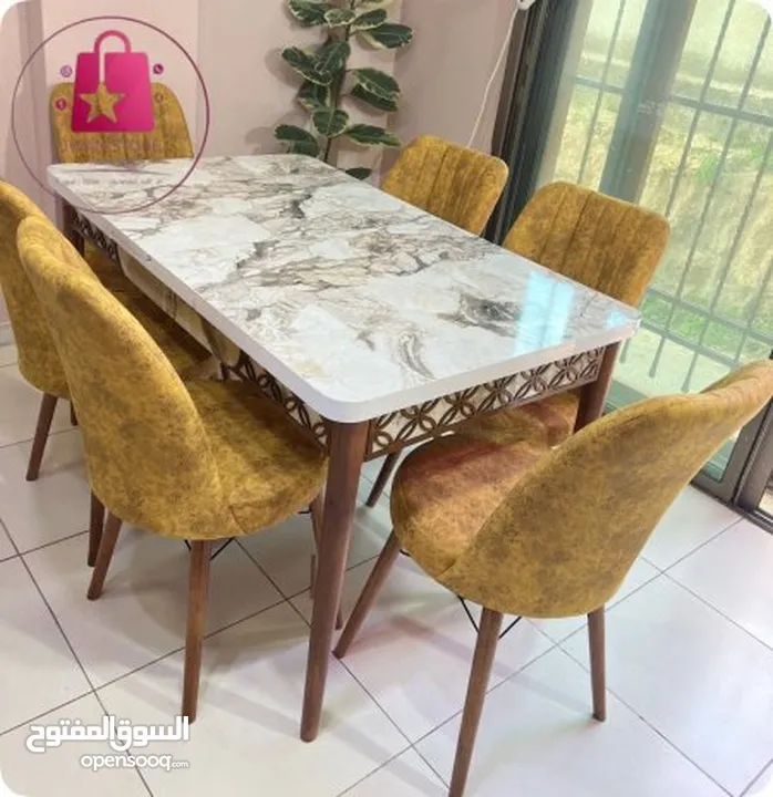 طاولات سفرة مع 6 مقاعد