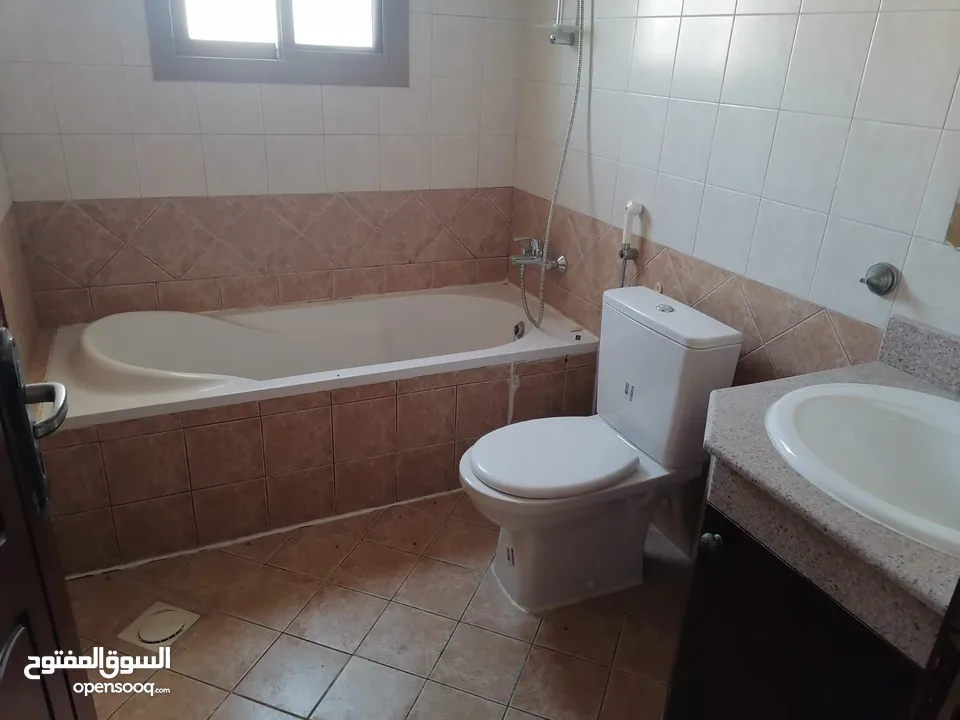 APARTMENT FOR RENT IN UMM AL HASSAM 2BHK SEMI FURNISHED