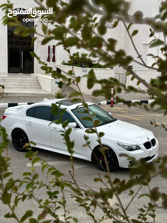 Bmw e60 2004 محولة 2010