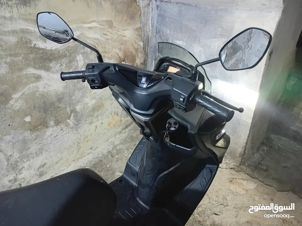 سكوتر سوزوكي برجمان