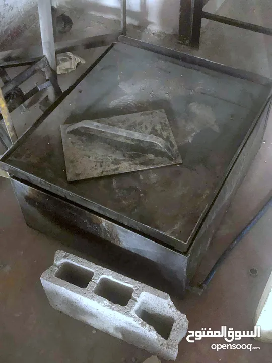 عدة مطعم مستعمله شهر