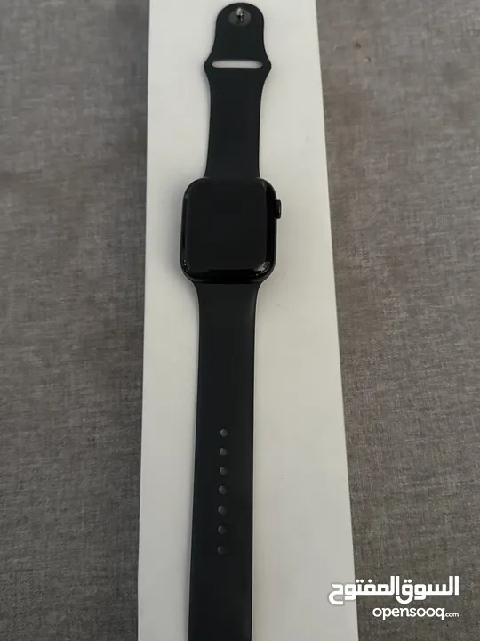 apple watch series 8  Midnight aluminum case  Midnight sport band (45 MM)