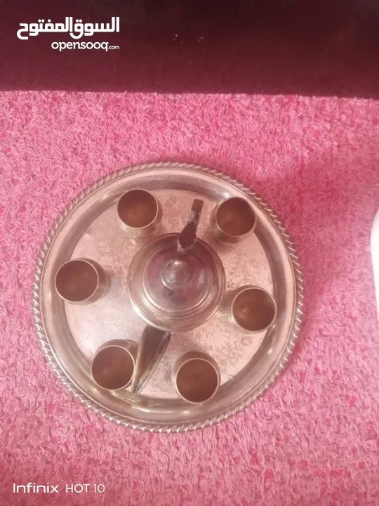 صينيه نحاس وست كاسات وداله