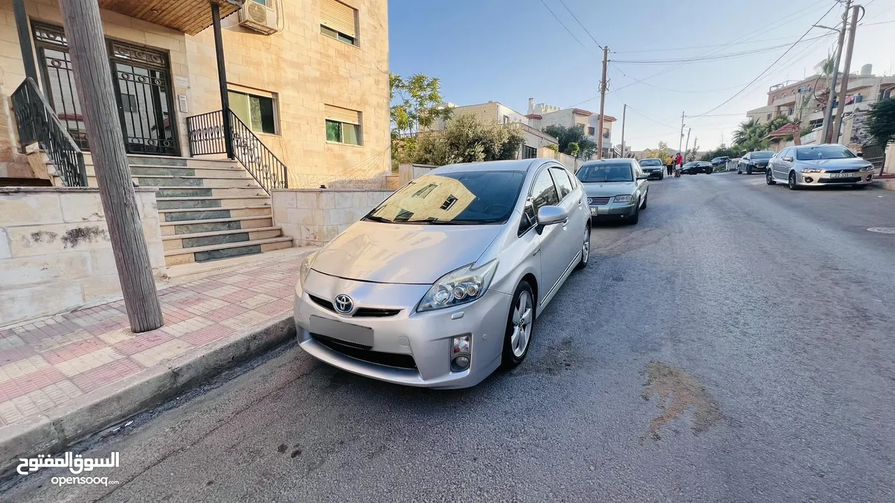 تويوتا بريوس اوروبي موديل 2010 بحال الوكالة للبيع كاش فقط