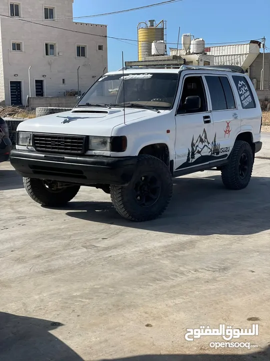 ايسوزو تروبر 4x4