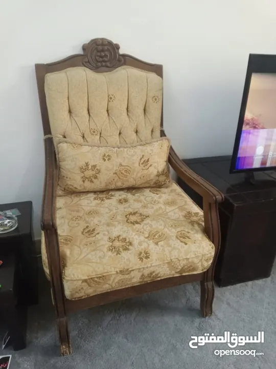 طقمين كنب مستعمل للبيع