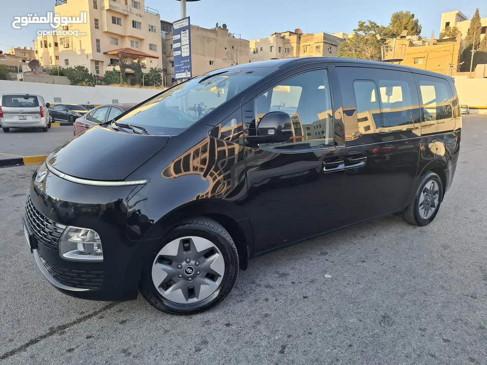 تأجير باصات سياحية عدة موديلات لحد عندك