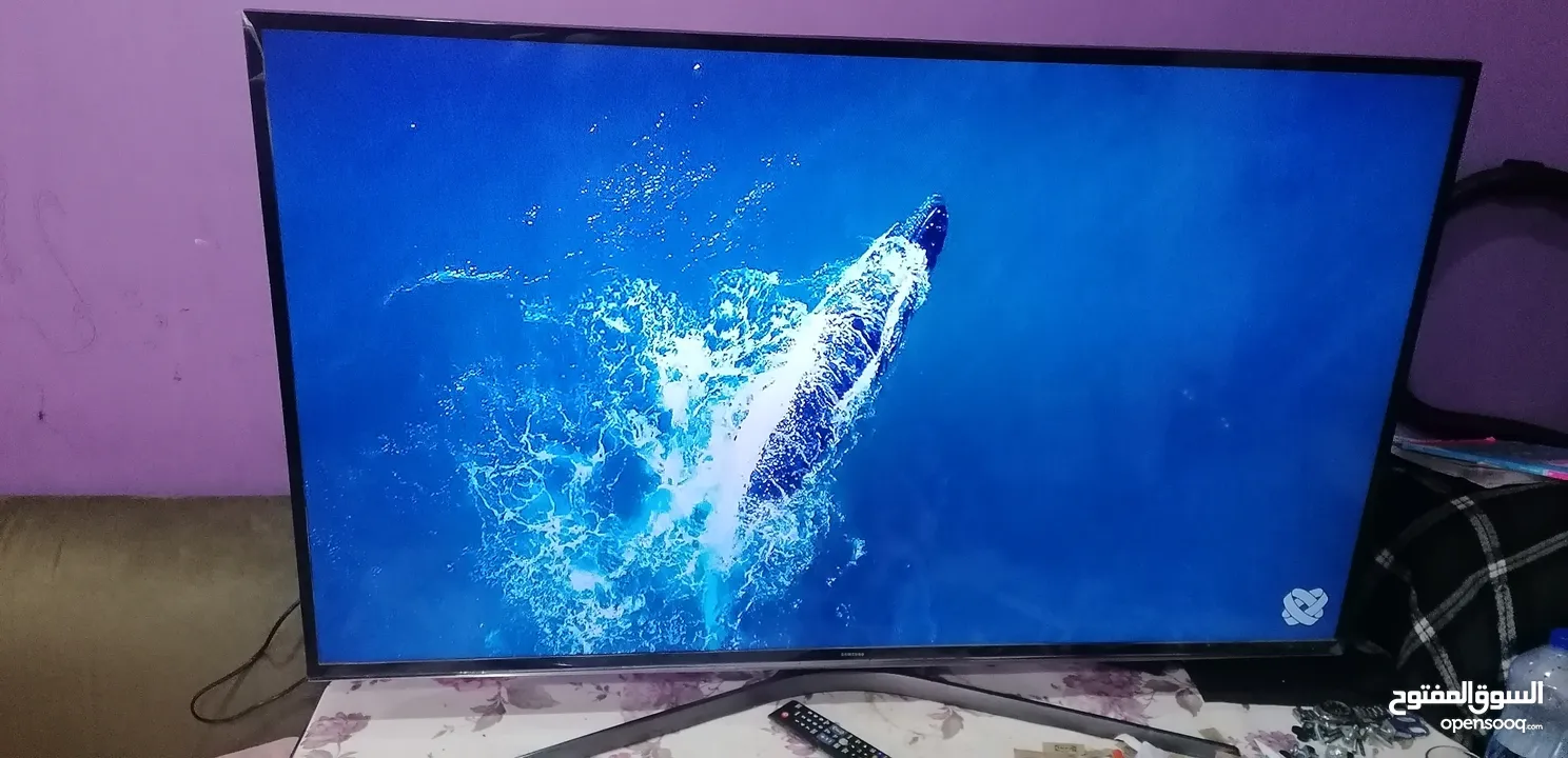 TCL 50 inches smart with original remote and stand
